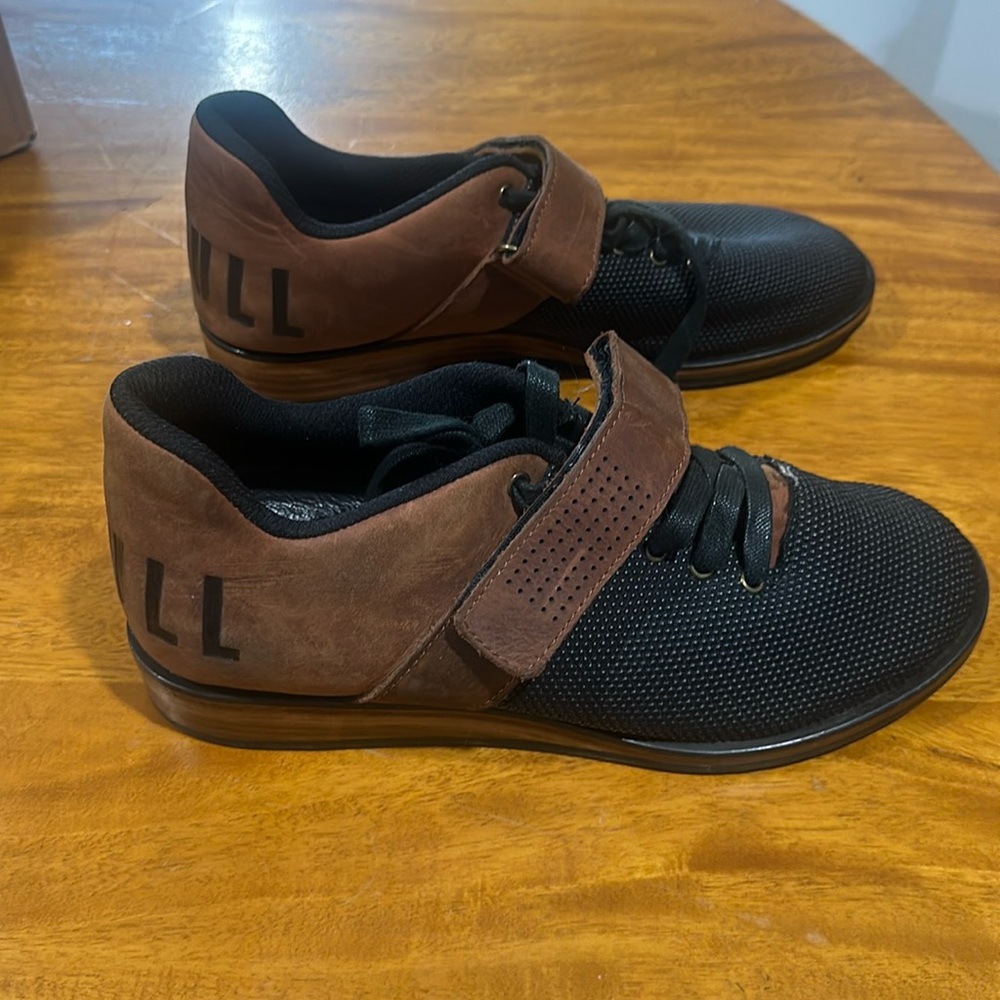 Lifters- Olympic lifting shoes